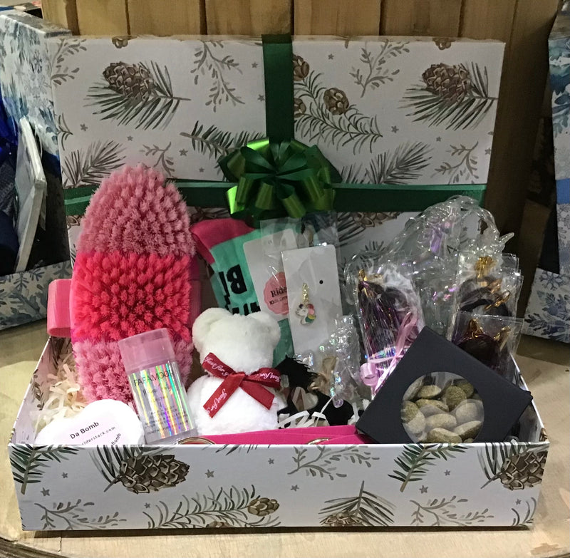 Christmas Gift Box Kids Pink